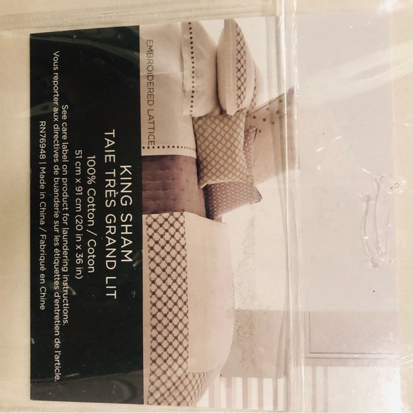 VERA WANG Embroidered Lattice King Sham Ivory & Taupe - Picture 8 of 9